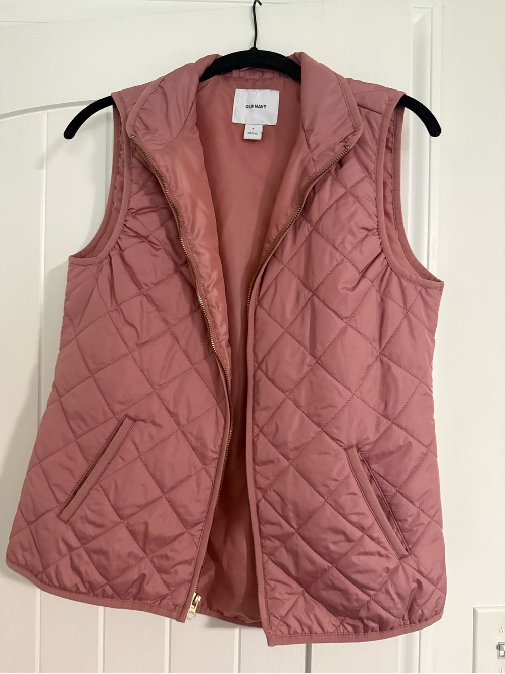 Old Navy Dusty Rose Quilted Vest